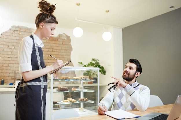 Choosing the Perfect Office Catering Provider for Your Business Choosing the Perfect Office Catering Provider for Your Business